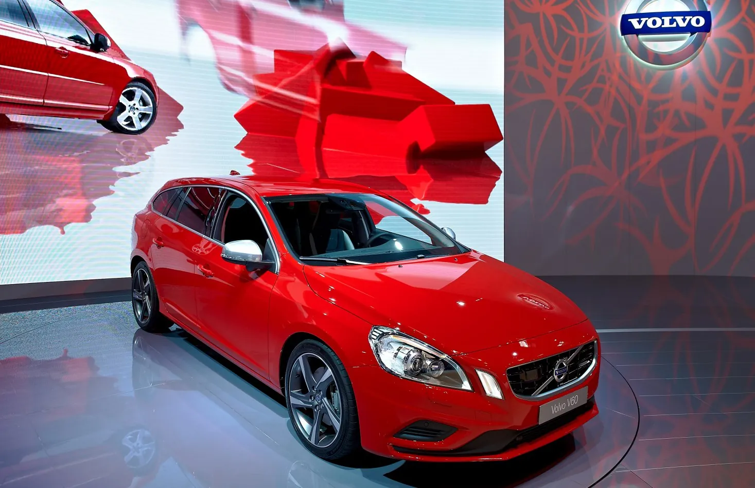 Volvo V60 I