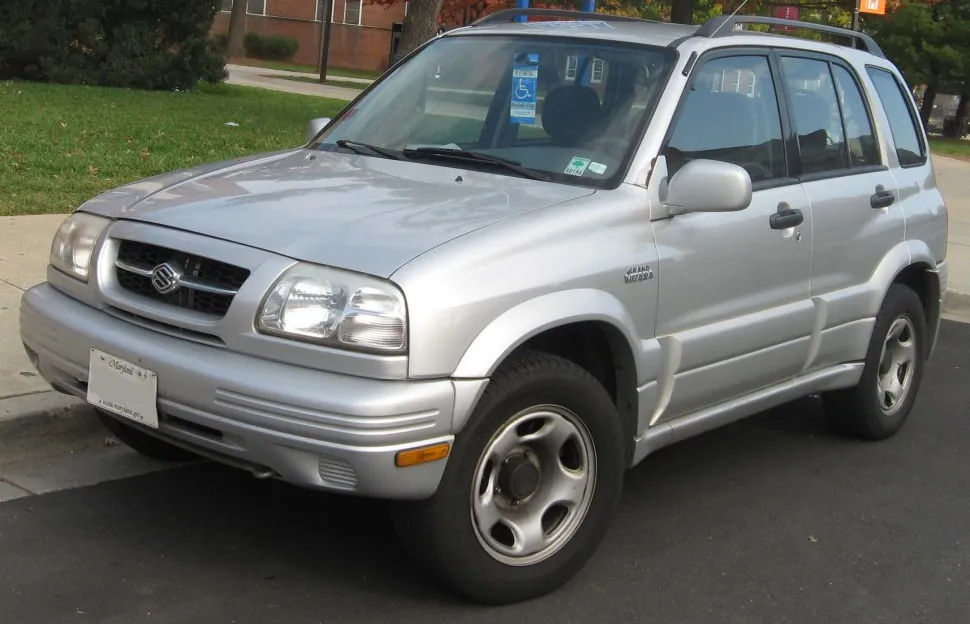 Suzuki Escudo II