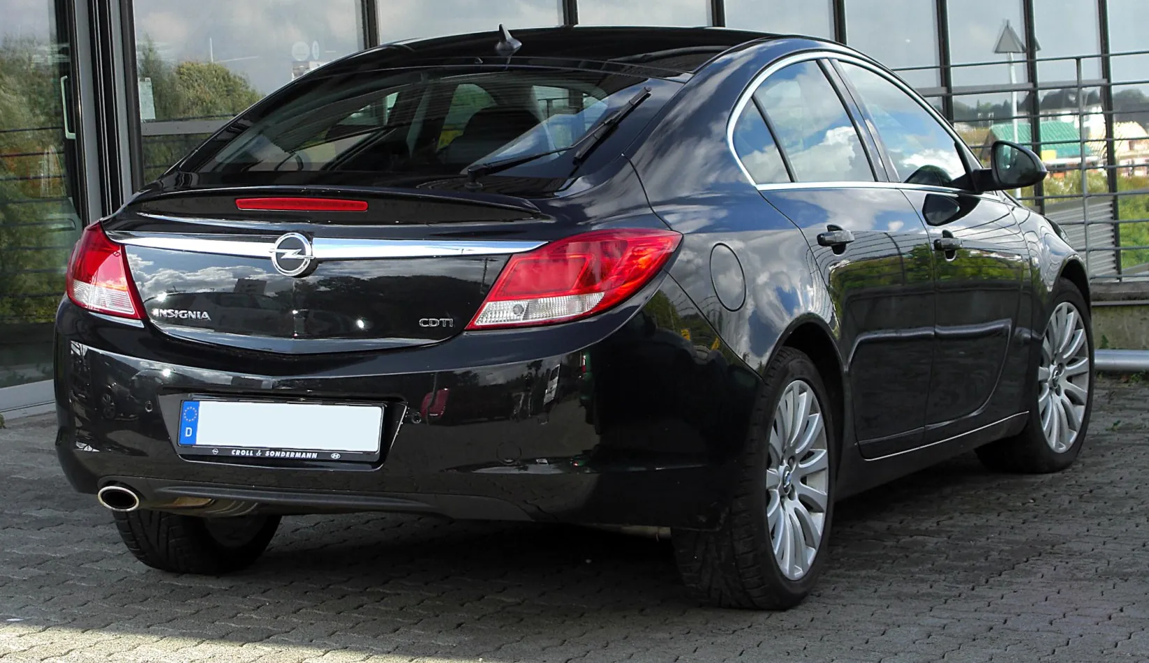 Opel Insignia Hatchback (A)