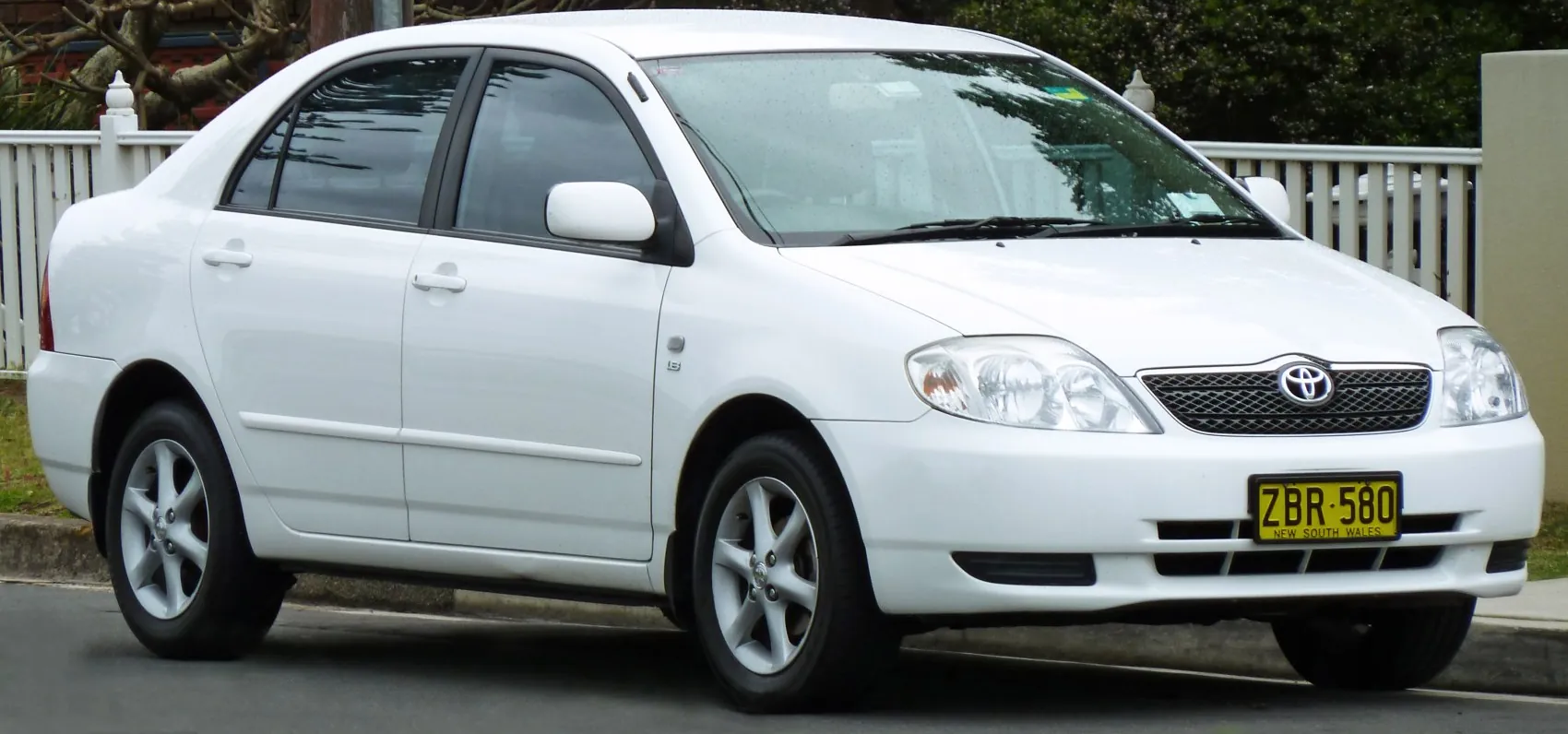 Toyota Corolla IX (E120, E130)