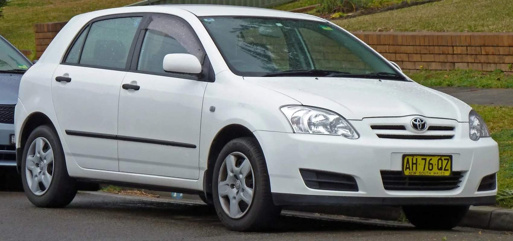 Toyota Corolla Hatch IX (E120, E130)