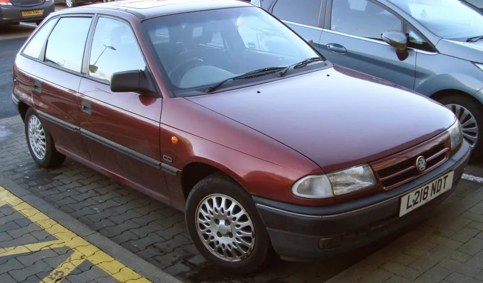 Vauxhall Astra Mk III CC