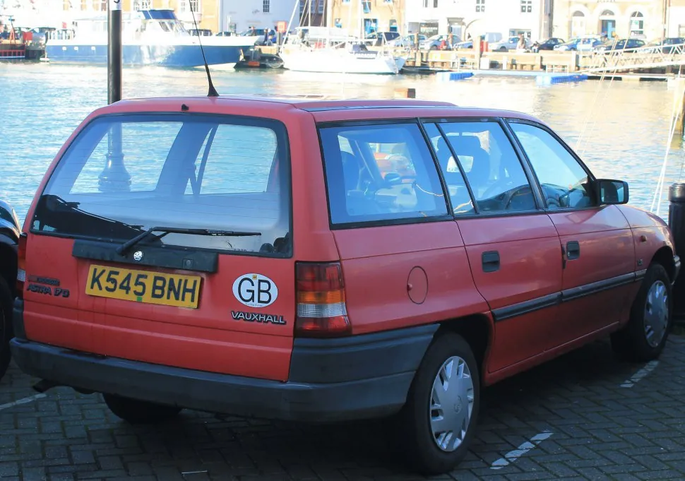 Vauxhall Astra Mk III Estate