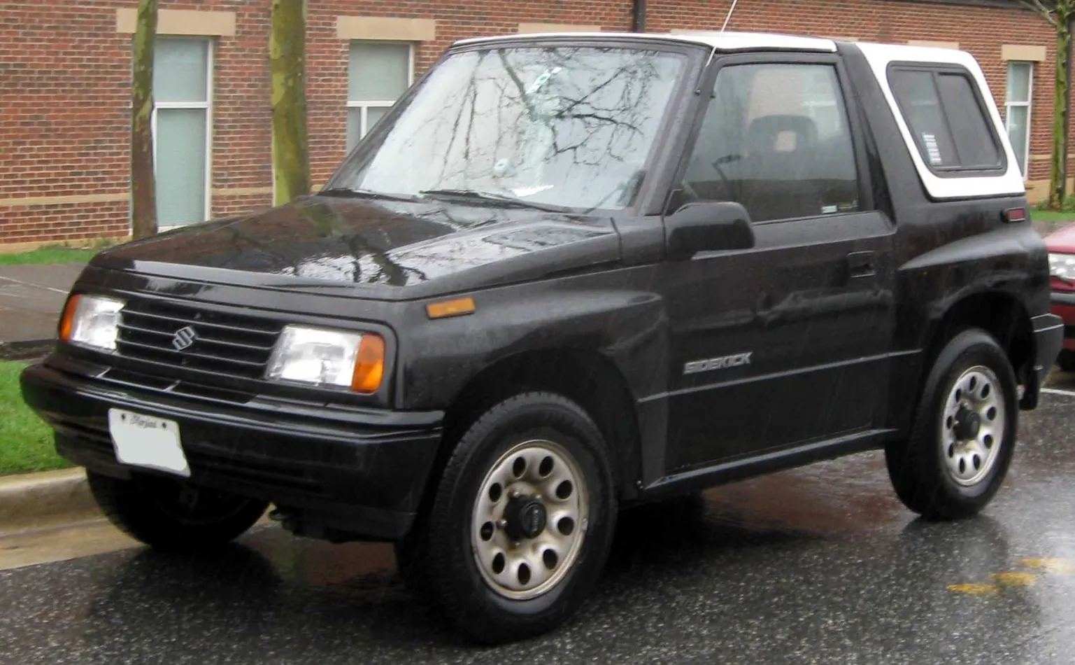 Suzuki Sidekick