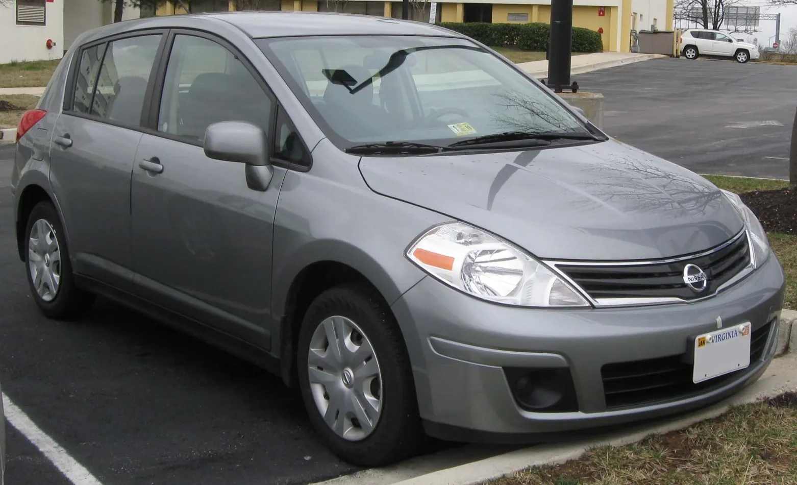 Nissan Versa Hatch