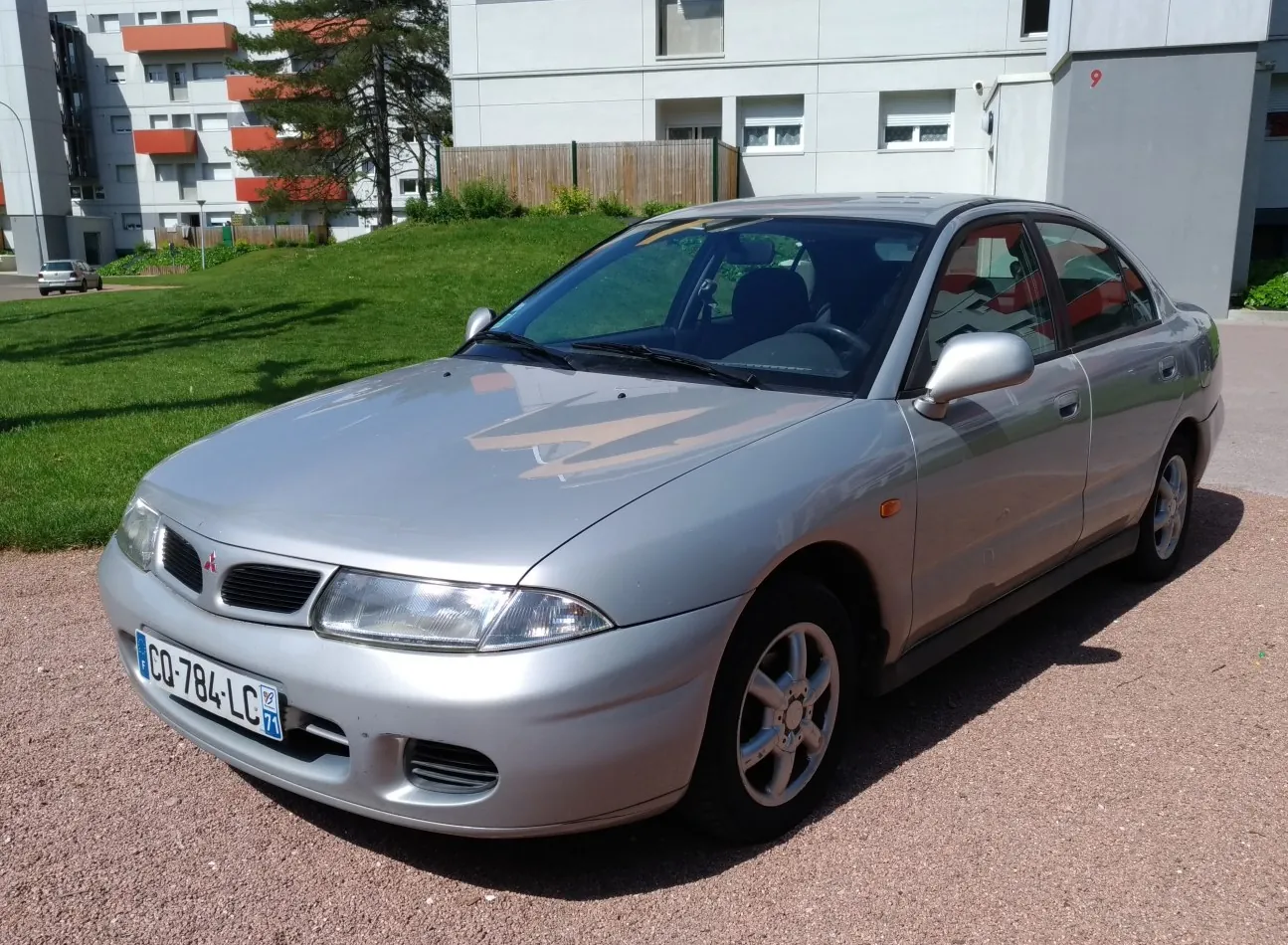Mitsubishi Carisma Hatchback