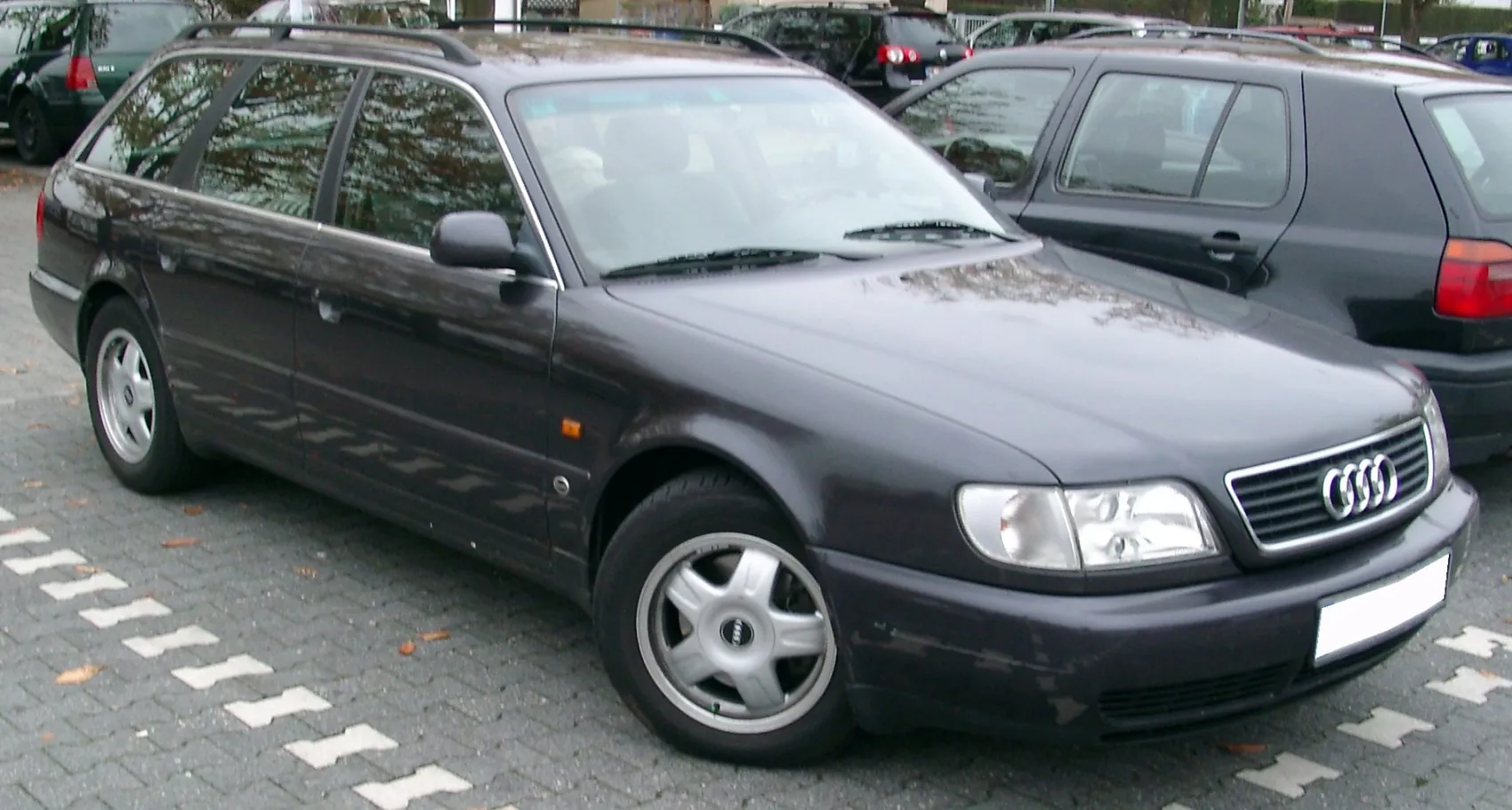Audi A6 Avant (4A,C4)