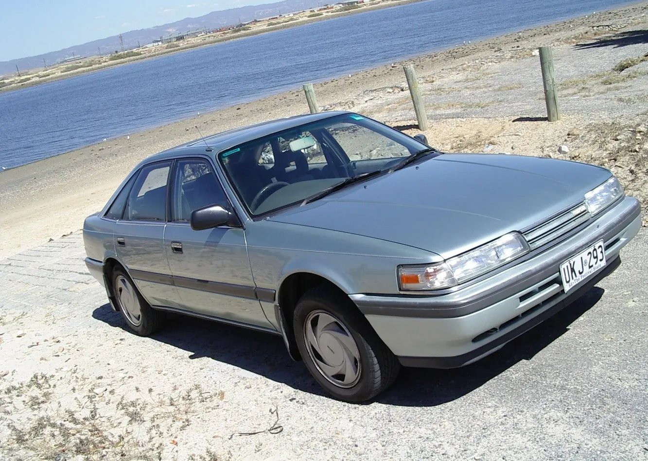 Mazda 626 III Hatchback (GD)
