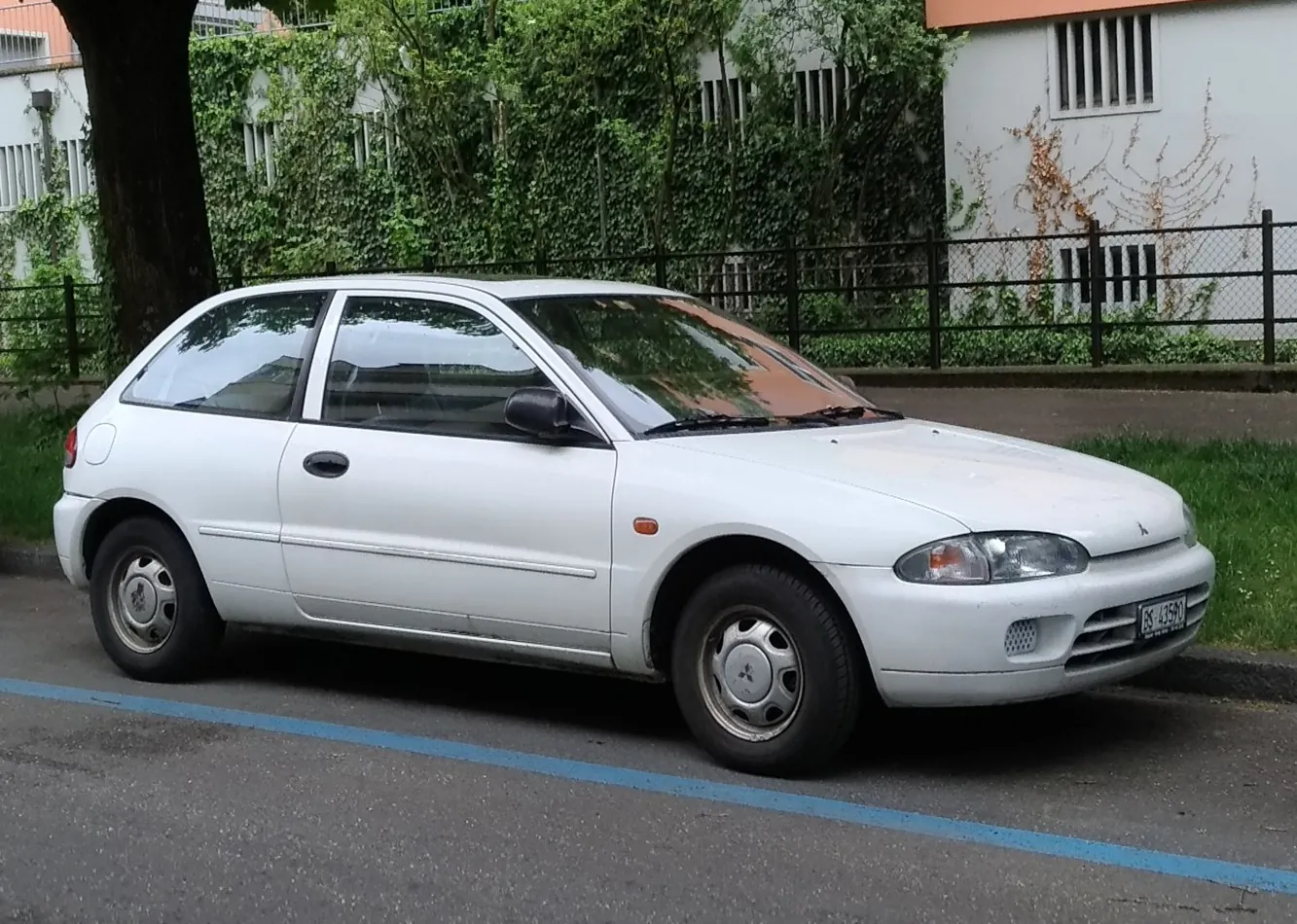 Mitsubishi Colt IV (CAO)