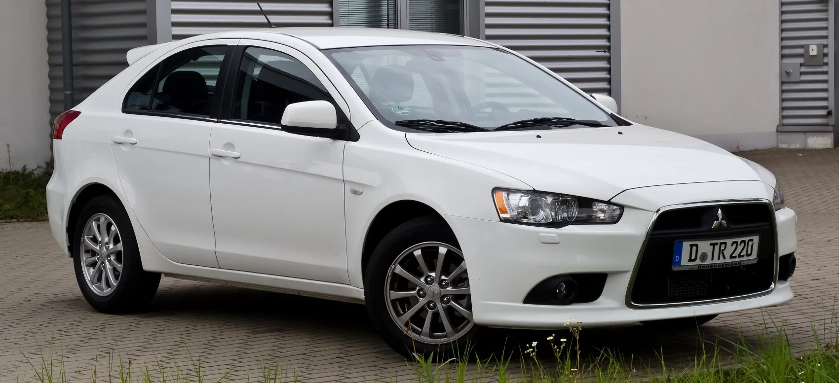 Mitsubishi Lancer Sportback IX (GS44S)