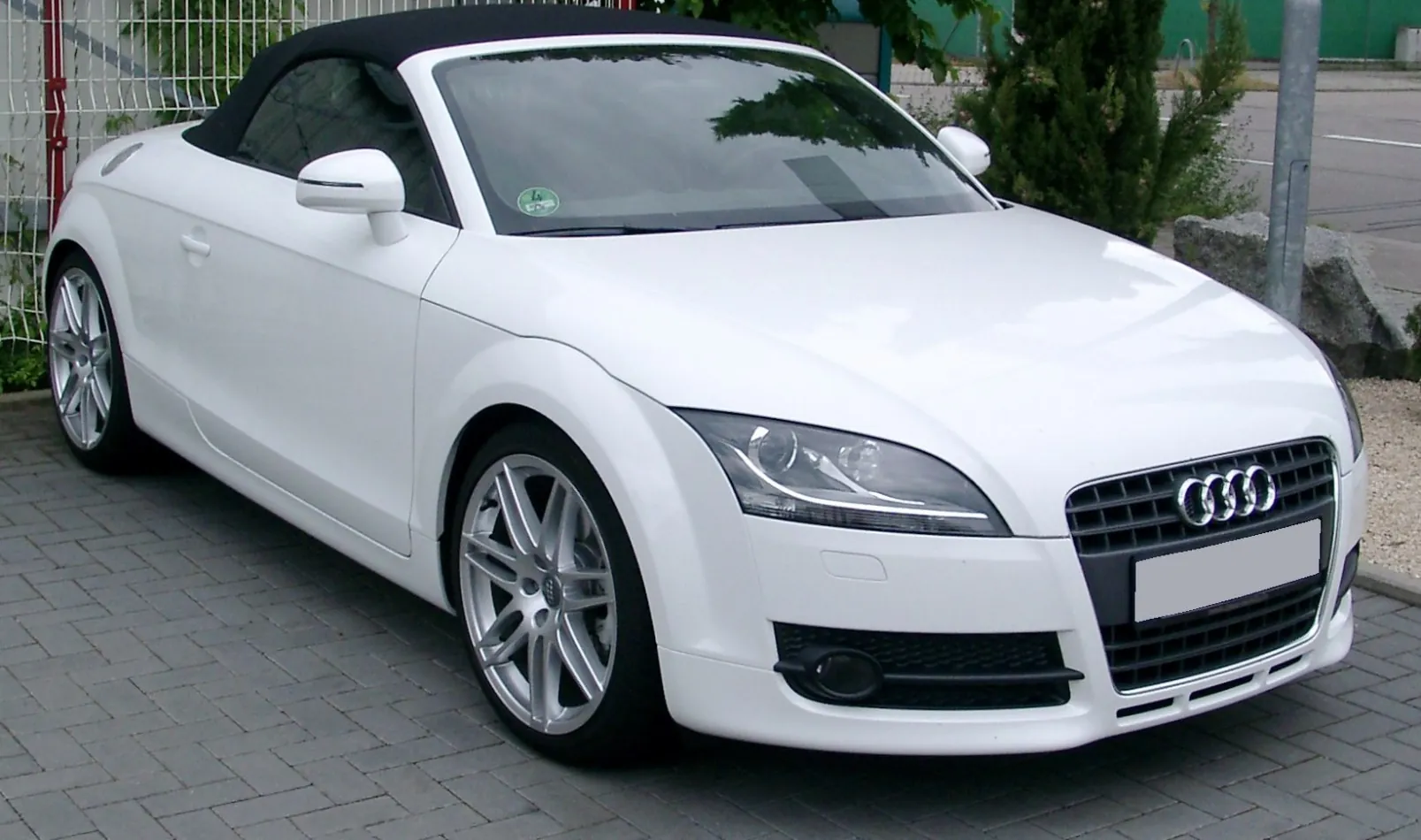 Audi TT Roadster (8J)