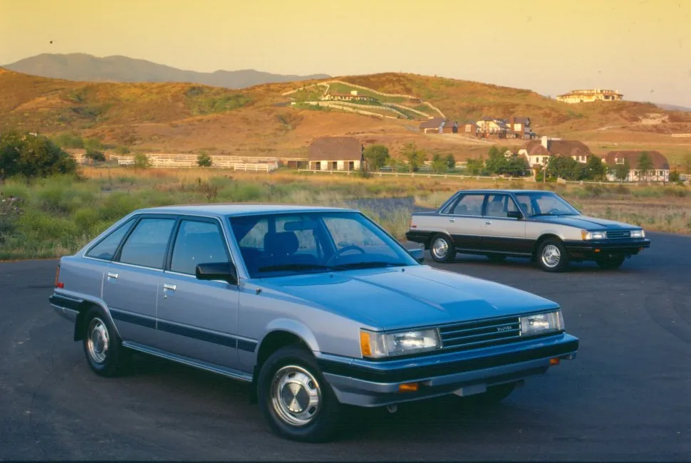 Toyota Camry I Hatchback (V10)