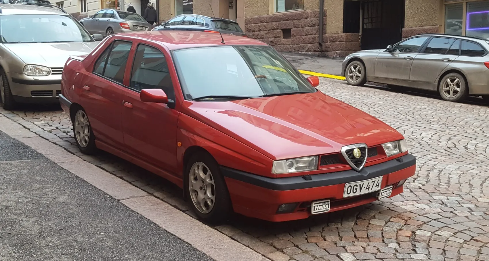 Alfa Romeo 155 (167)
