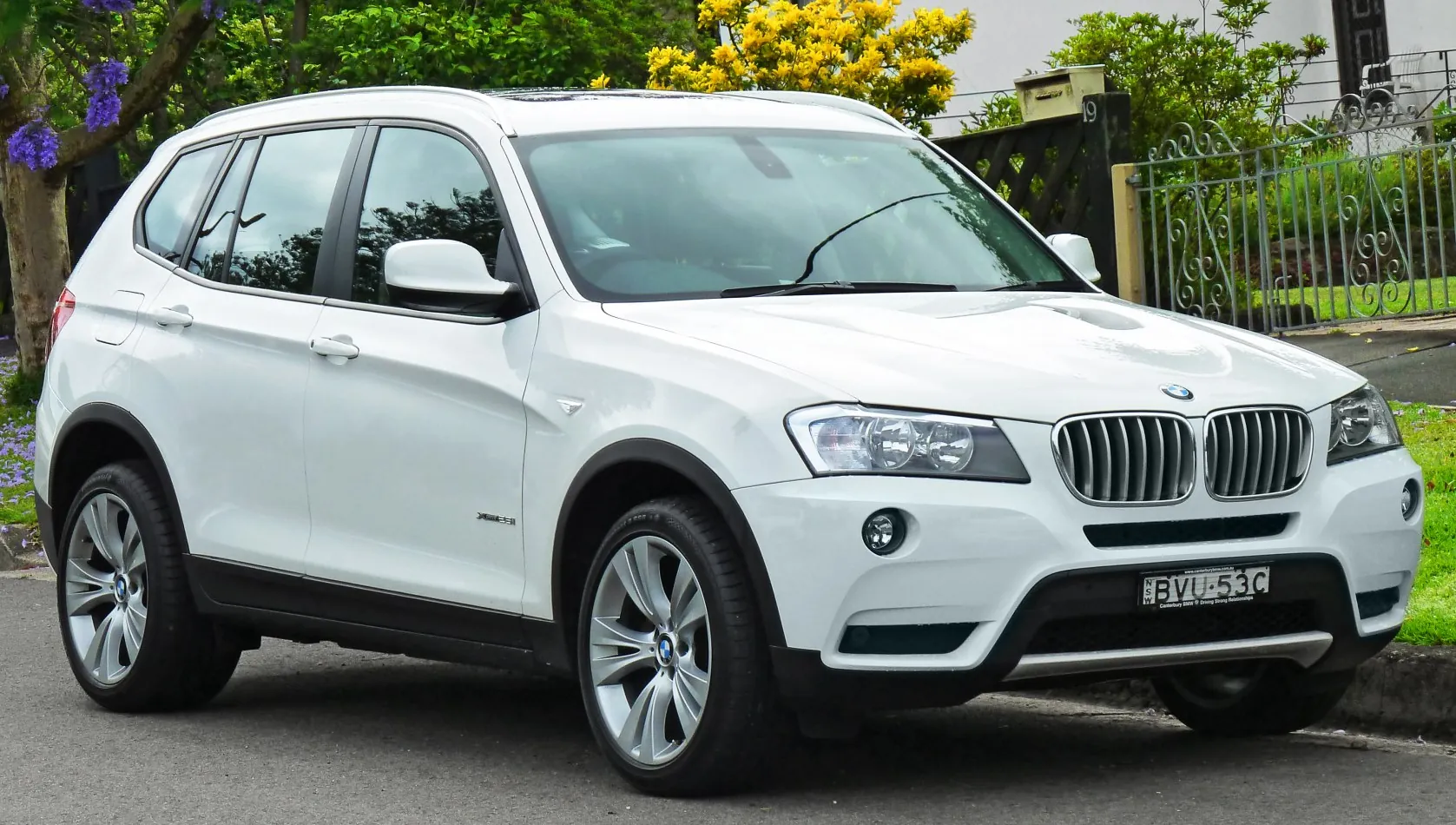 BMW X3 (F25)