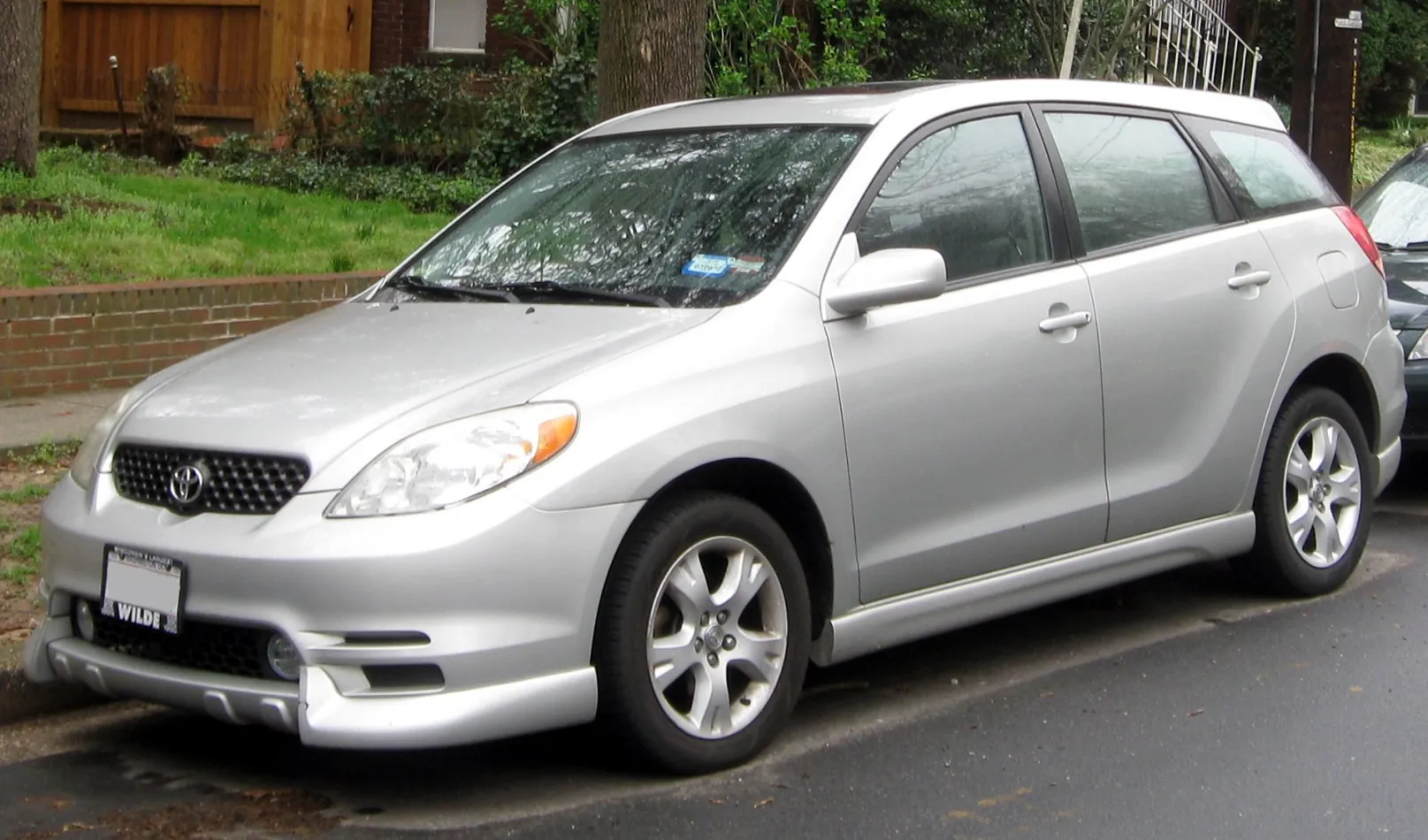 Toyota Matrix (E130)