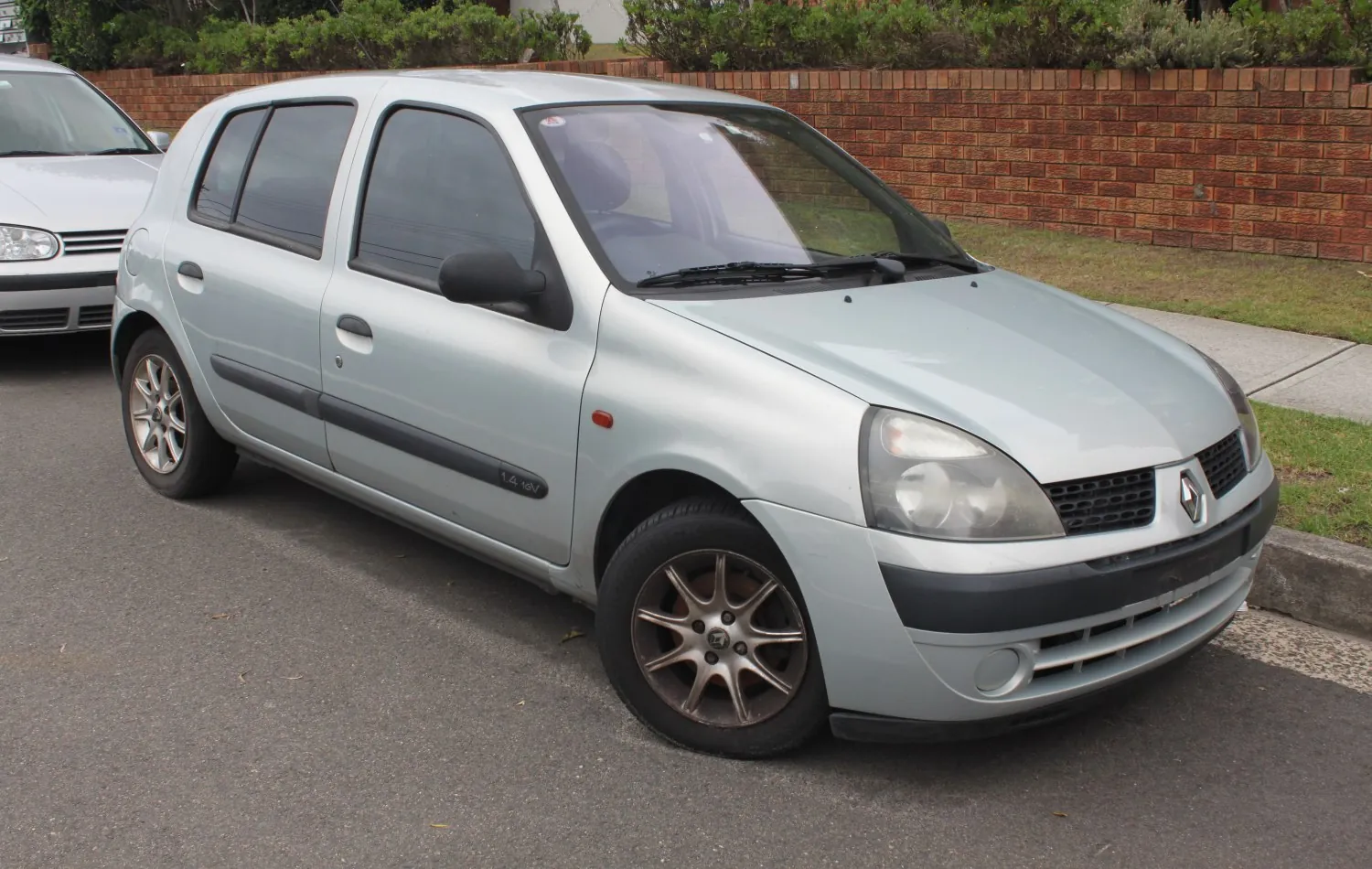 Renault Clio II (Phase II, 2001) 5-door
