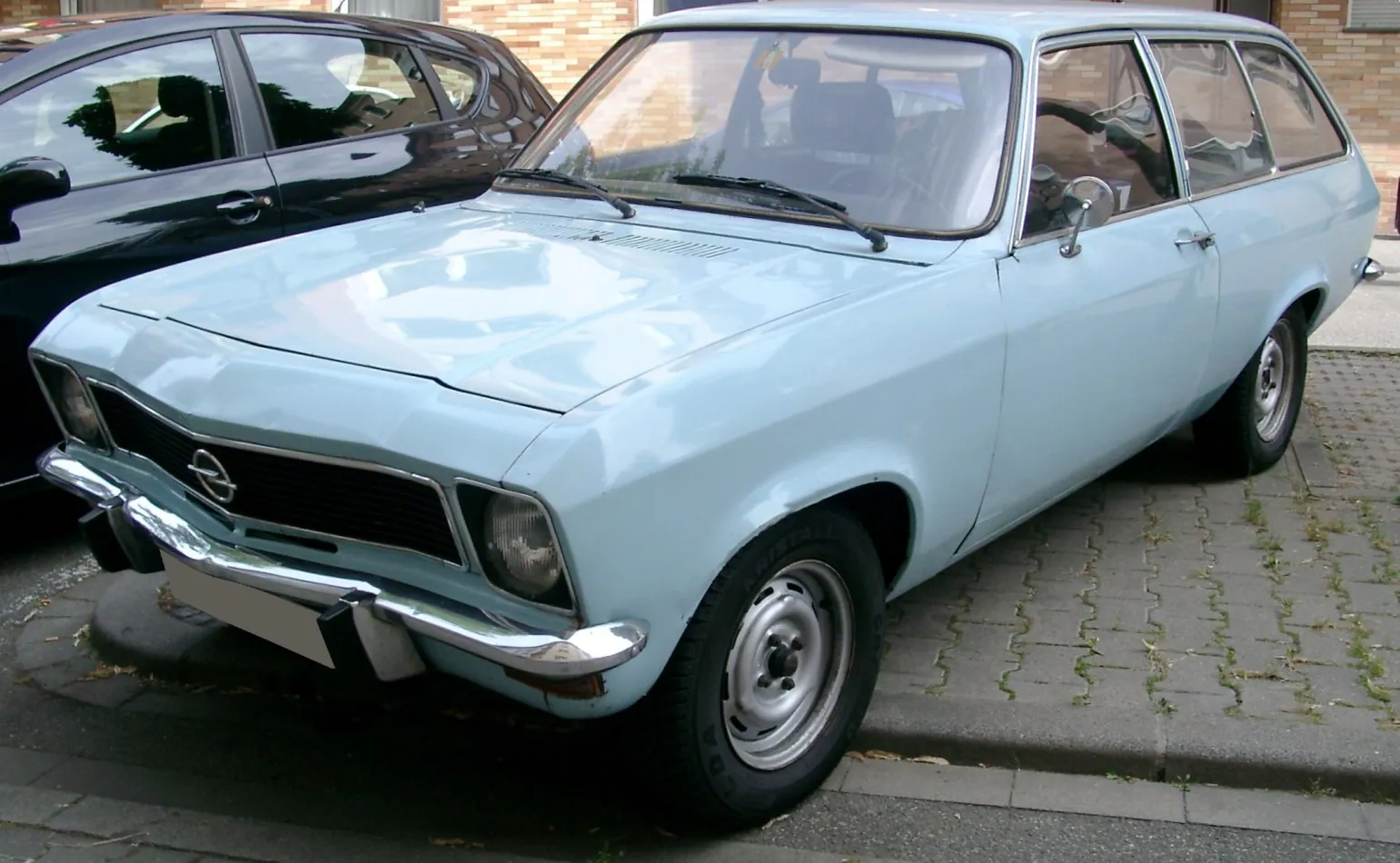Opel Ascona A Voyage