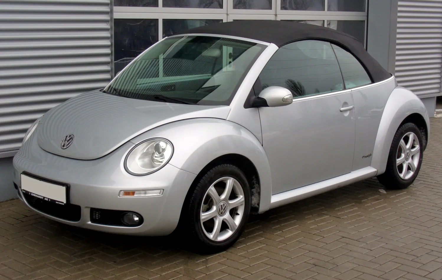 Volkswagen NEW Beetle Convertible (facelift 2005)