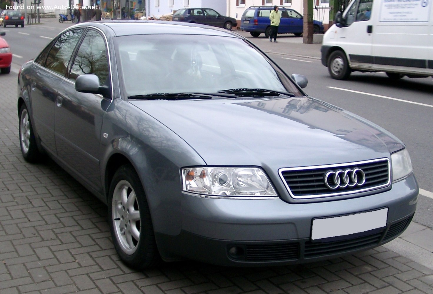 Audi A6 (4B,C5)