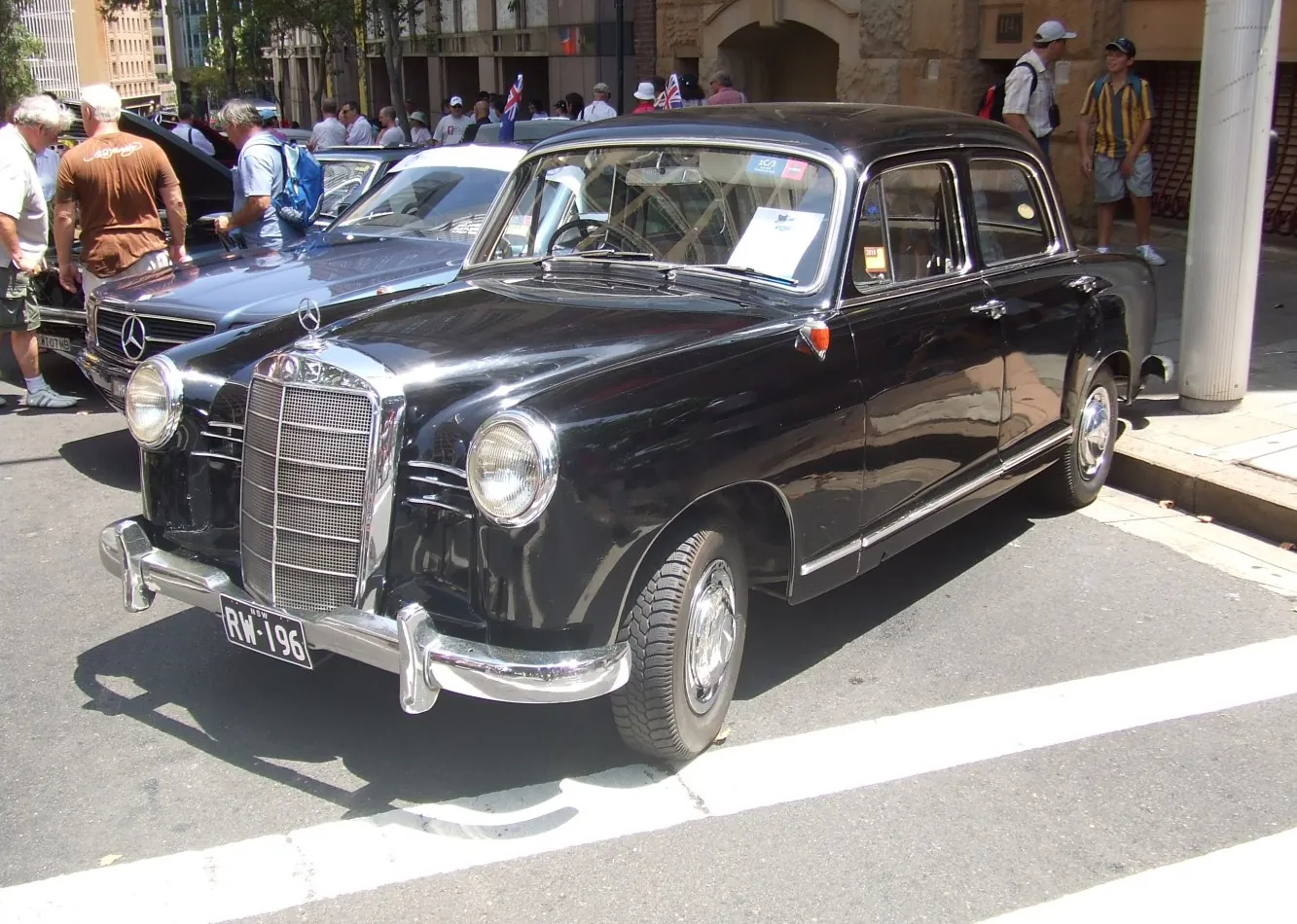 Mercedes-Benz W121 Sedan