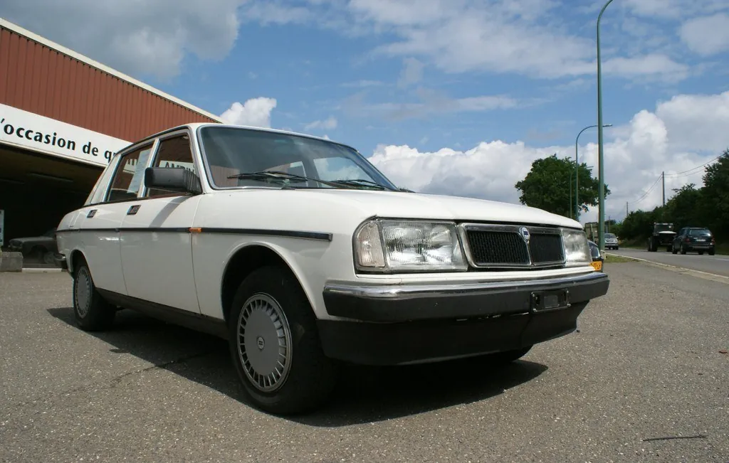 Lancia Trevi (828)