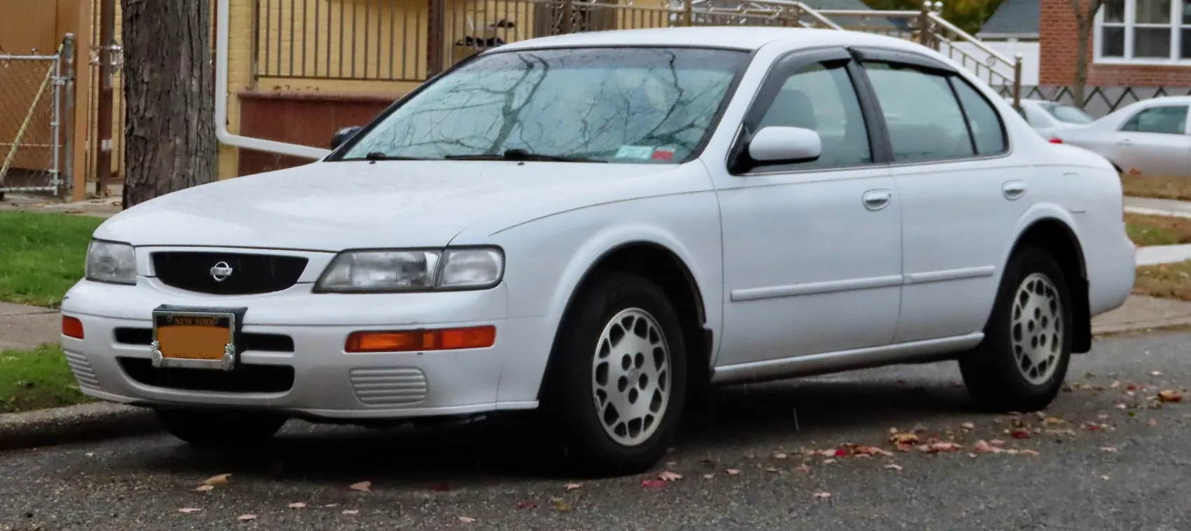 Nissan Maxima QX IV (A32)