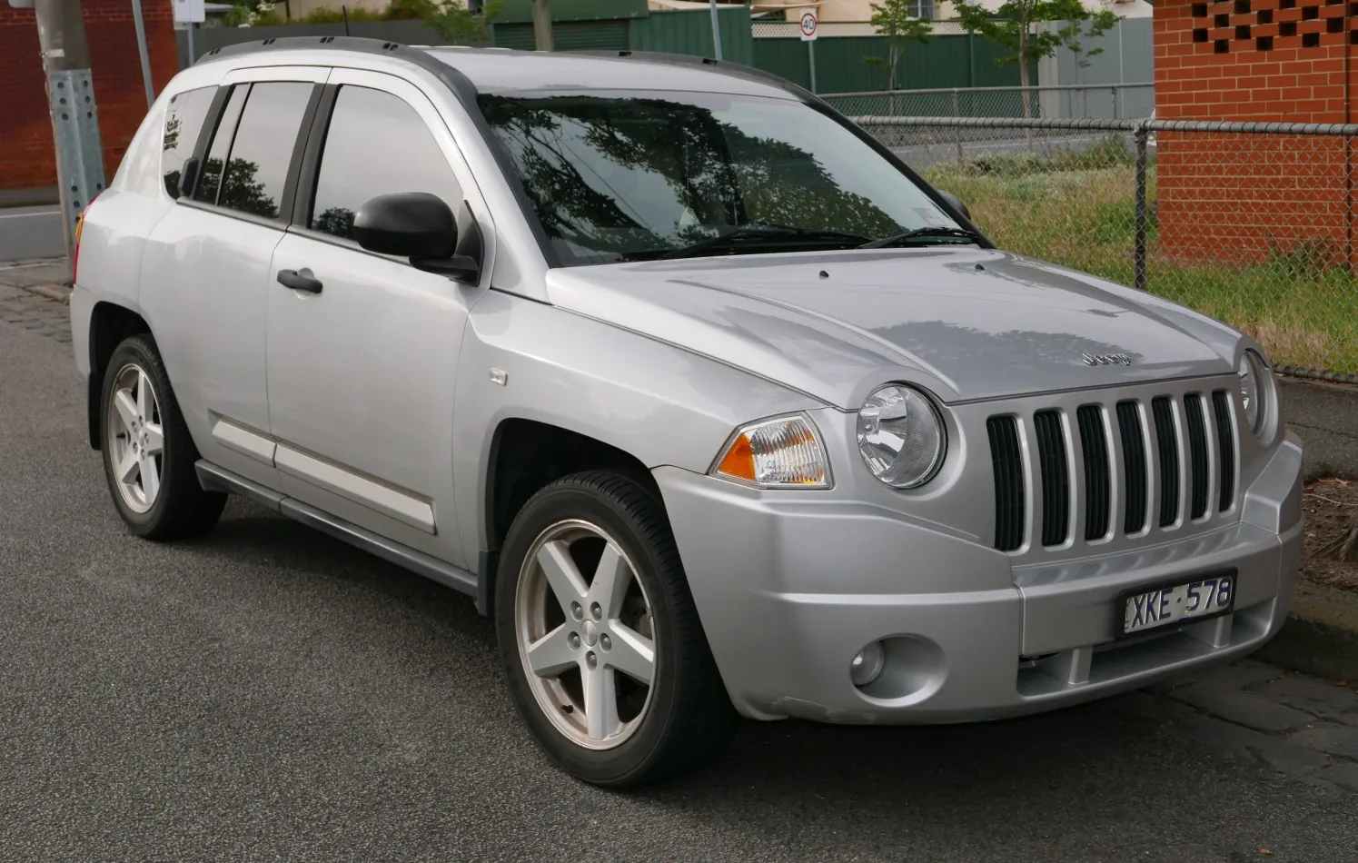 Jeep Compass I (MK)