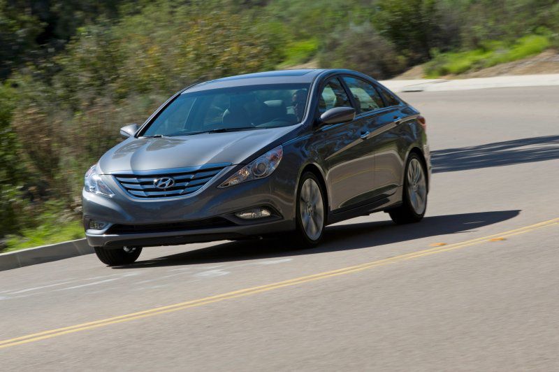 Hyundai Sonata VI (YF)