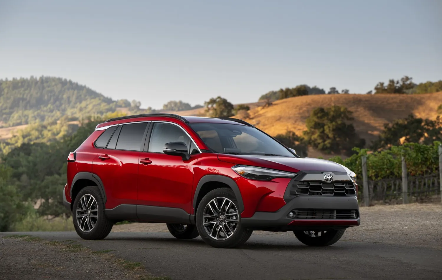 Toyota Corolla Cross (facelift 2024)
