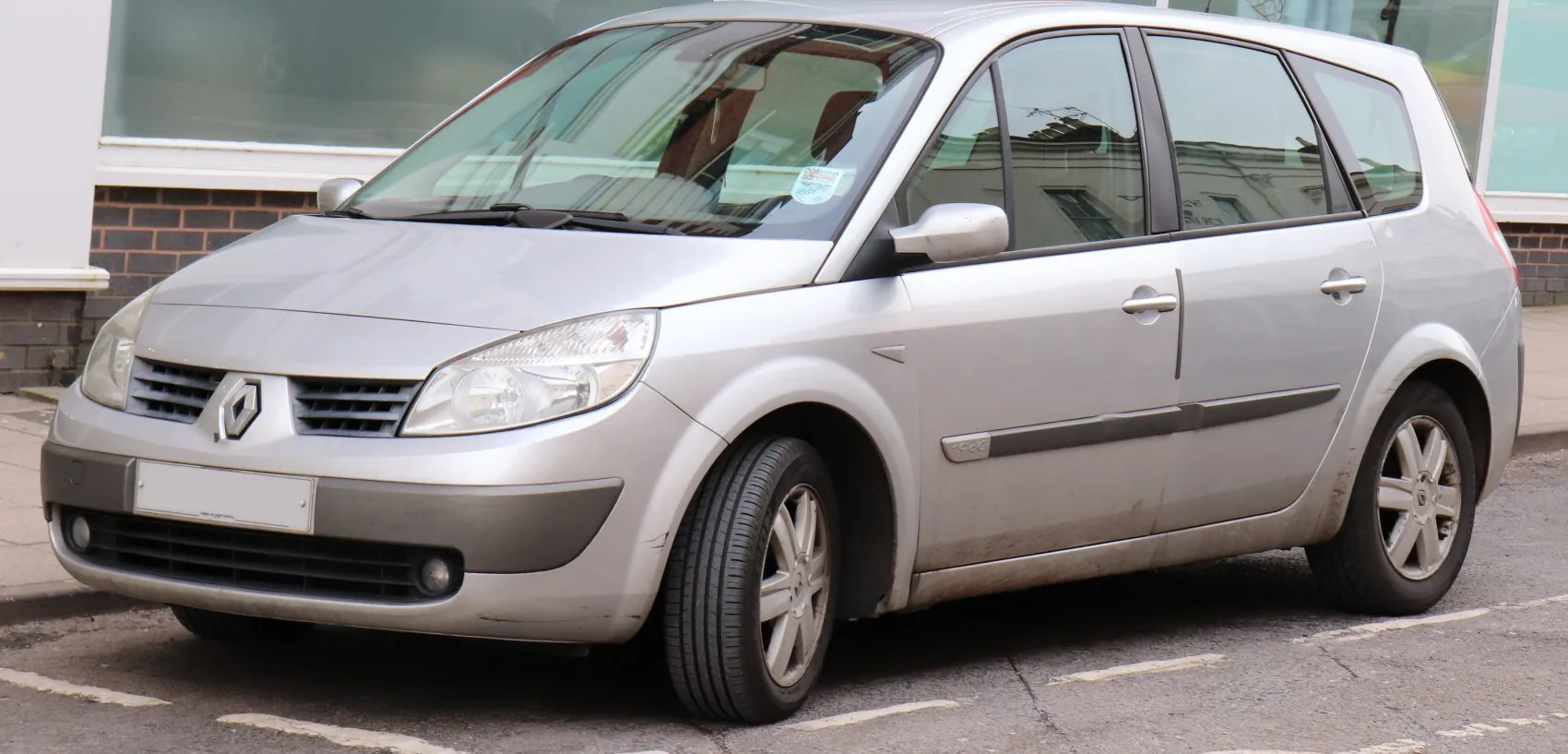Renault Grand Scenic II (Phase I)