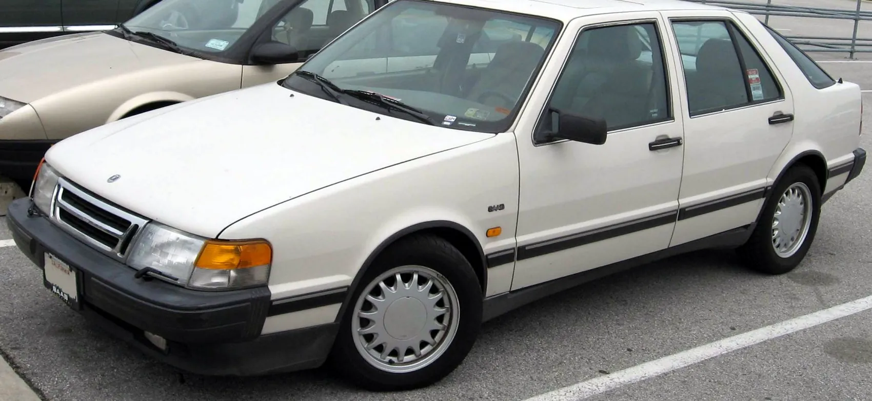 Saab 9000 Hatchback