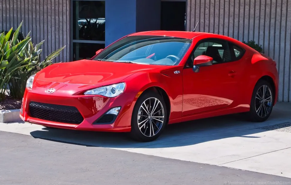 Scion FR-S