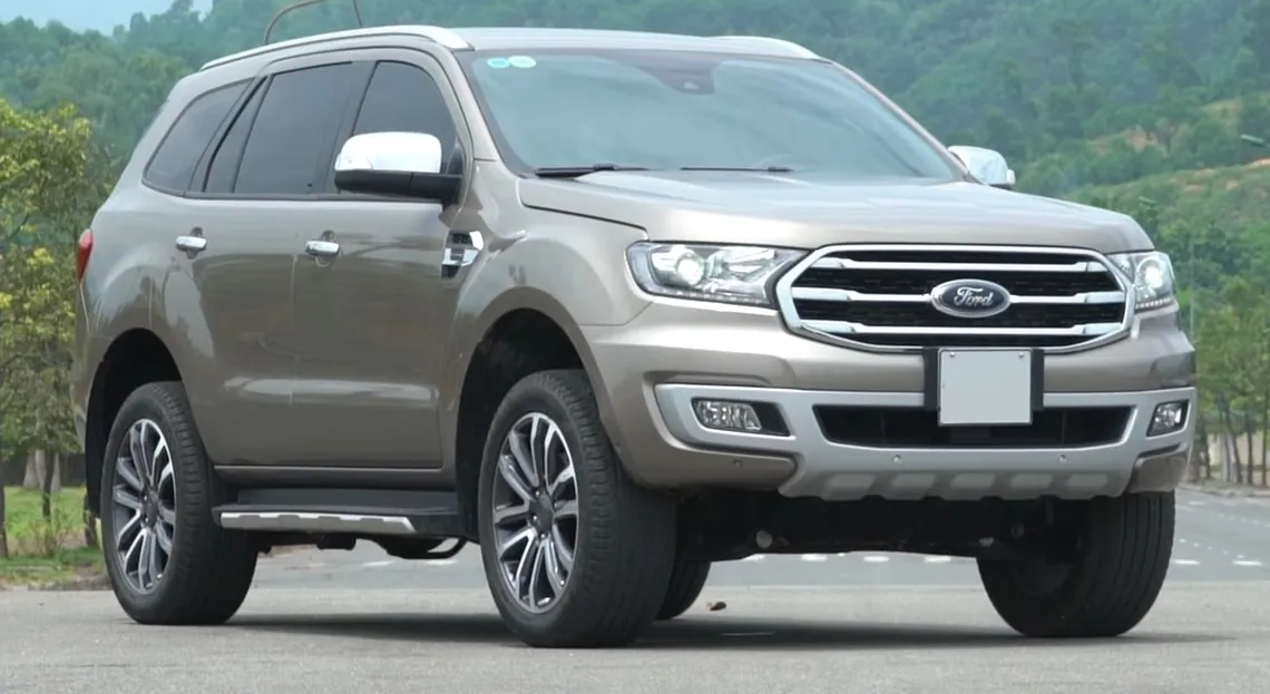 Ford Everest II (U375/UA, facelift 2018)