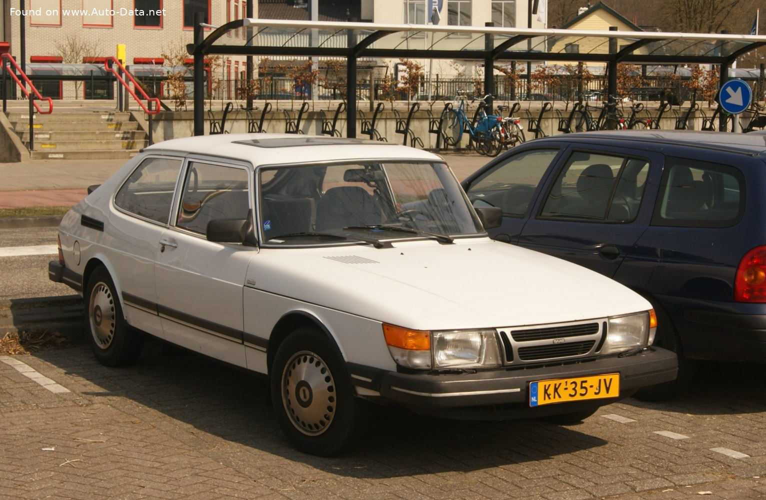 Saab 900 I Combi Coupe