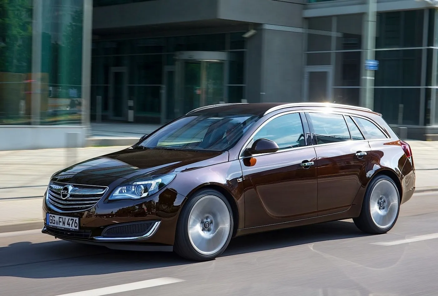 Opel Insignia Sports Tourer (A, facelift 2013)