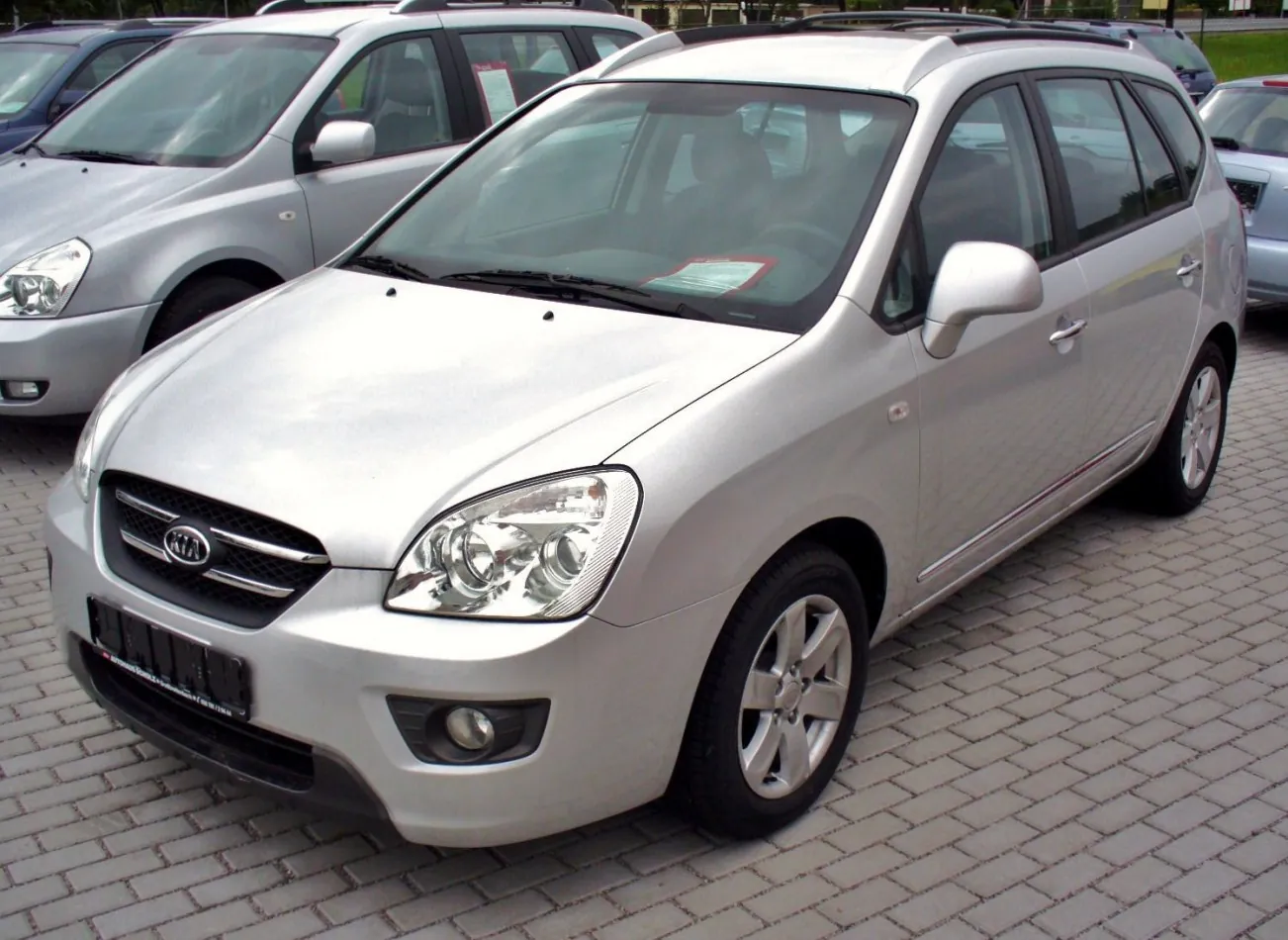 Kia Carens II