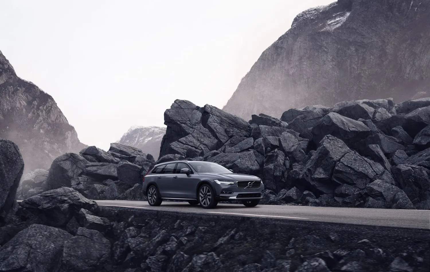 Volvo V90 Cross Country (facelift 2020)