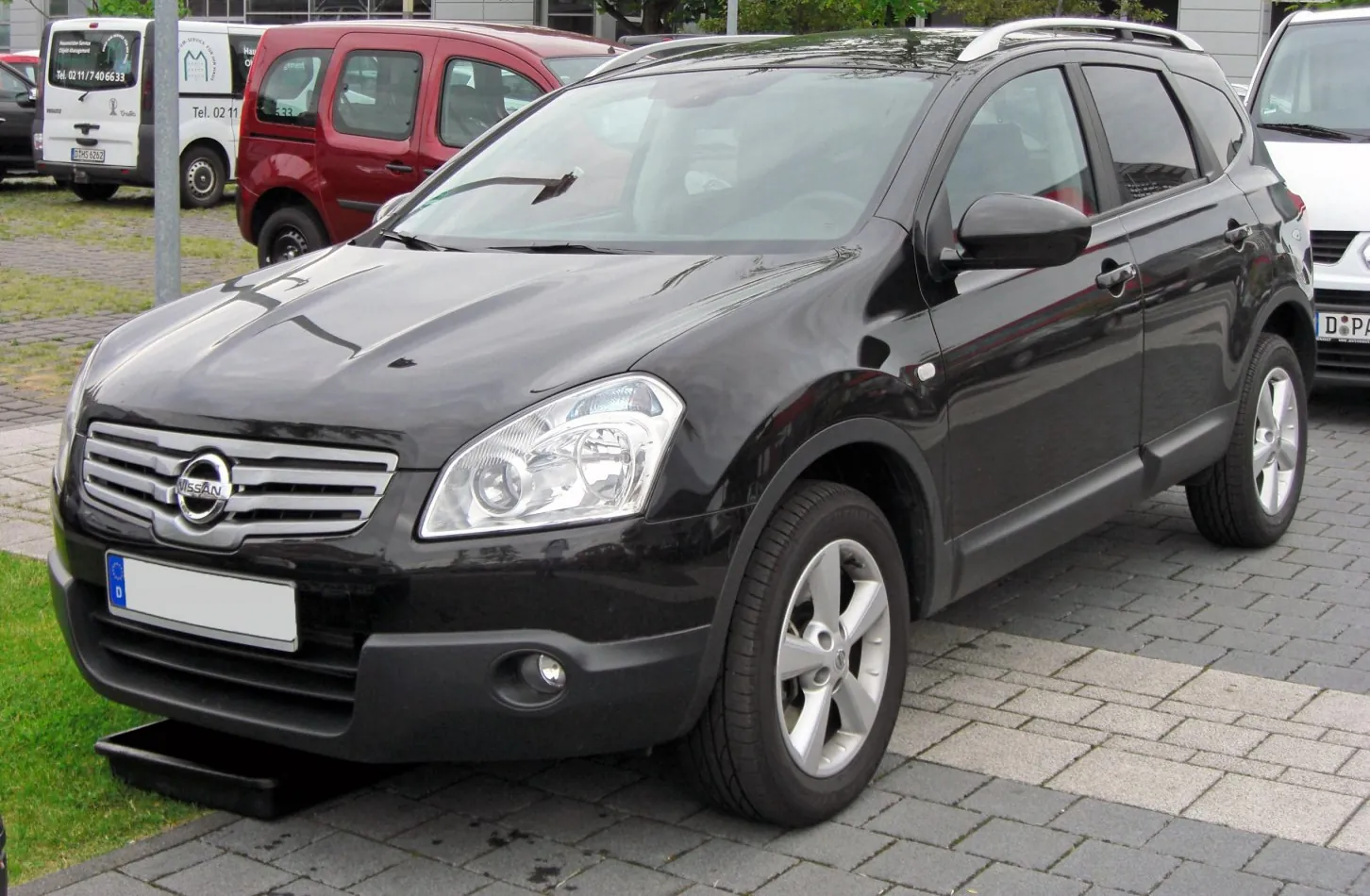 Nissan Qashqai+2 I (NJ10)
