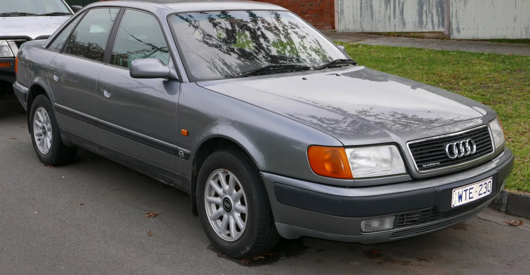 Audi 100 (4A,C4)
