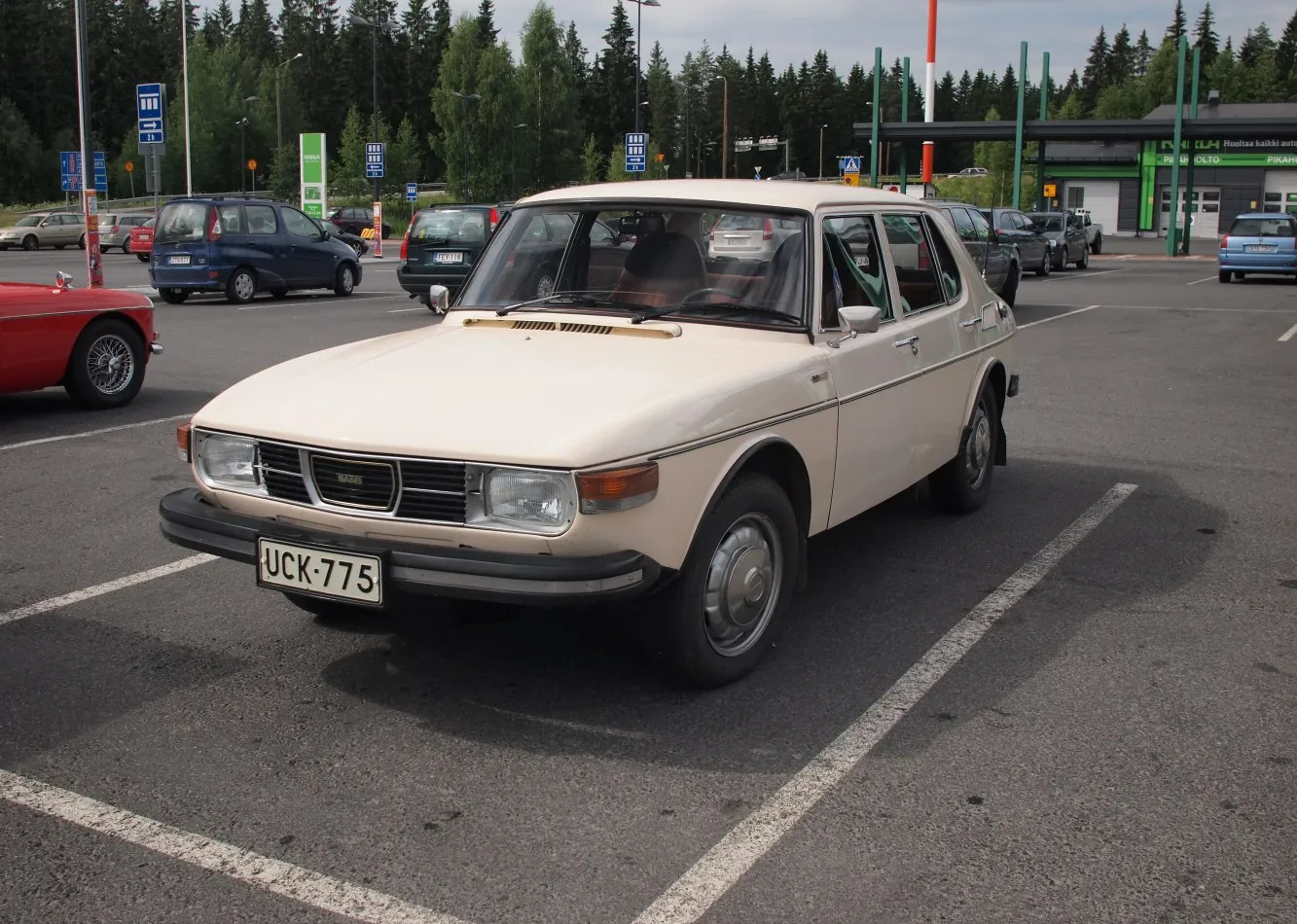 Saab 99
