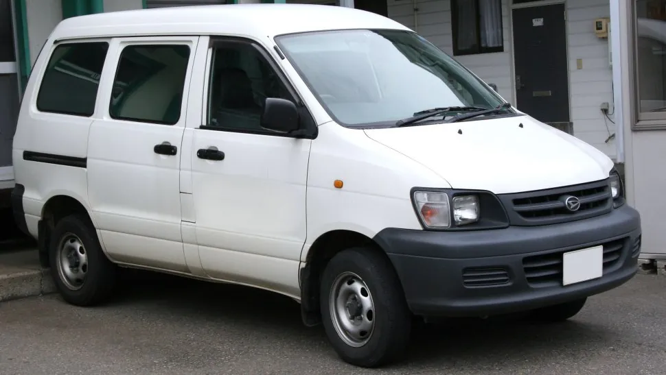 Daihatsu Delta Wagon