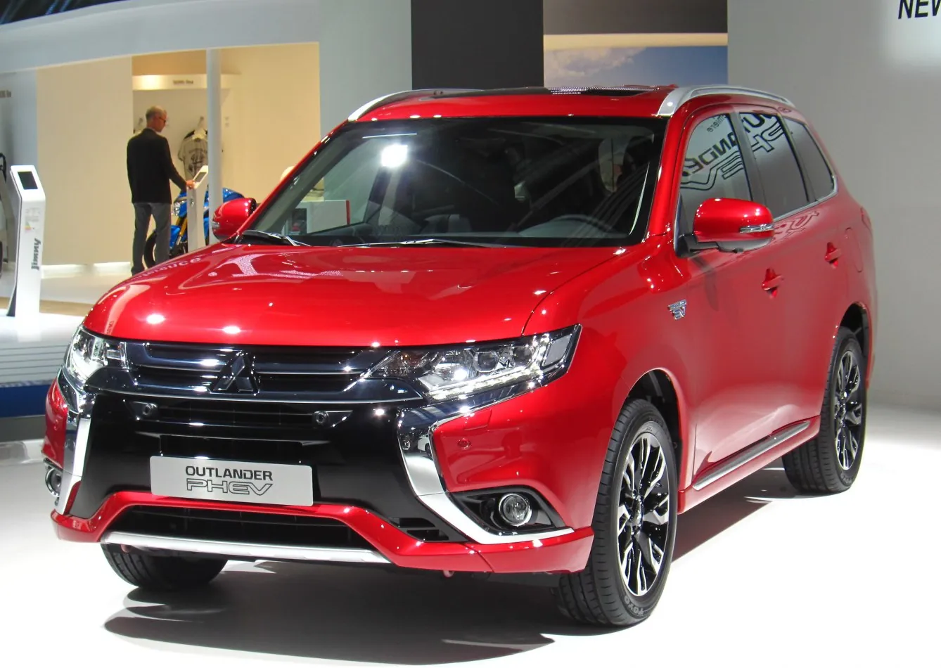 Mitsubishi Outlander III (facelift 2015)