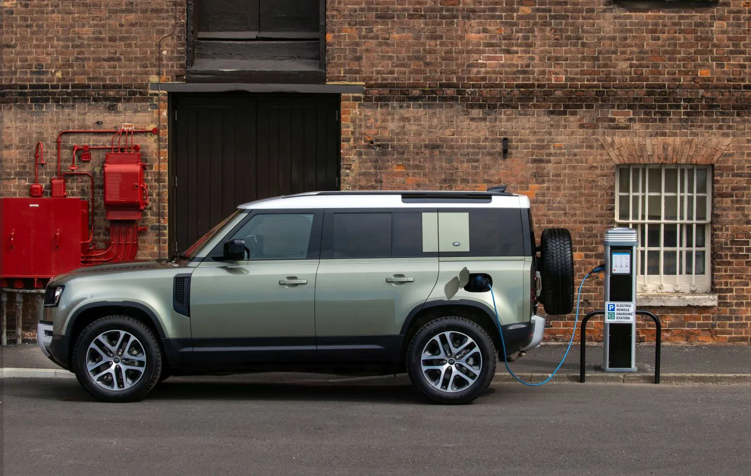 Land Rover Defender 110 (L663)