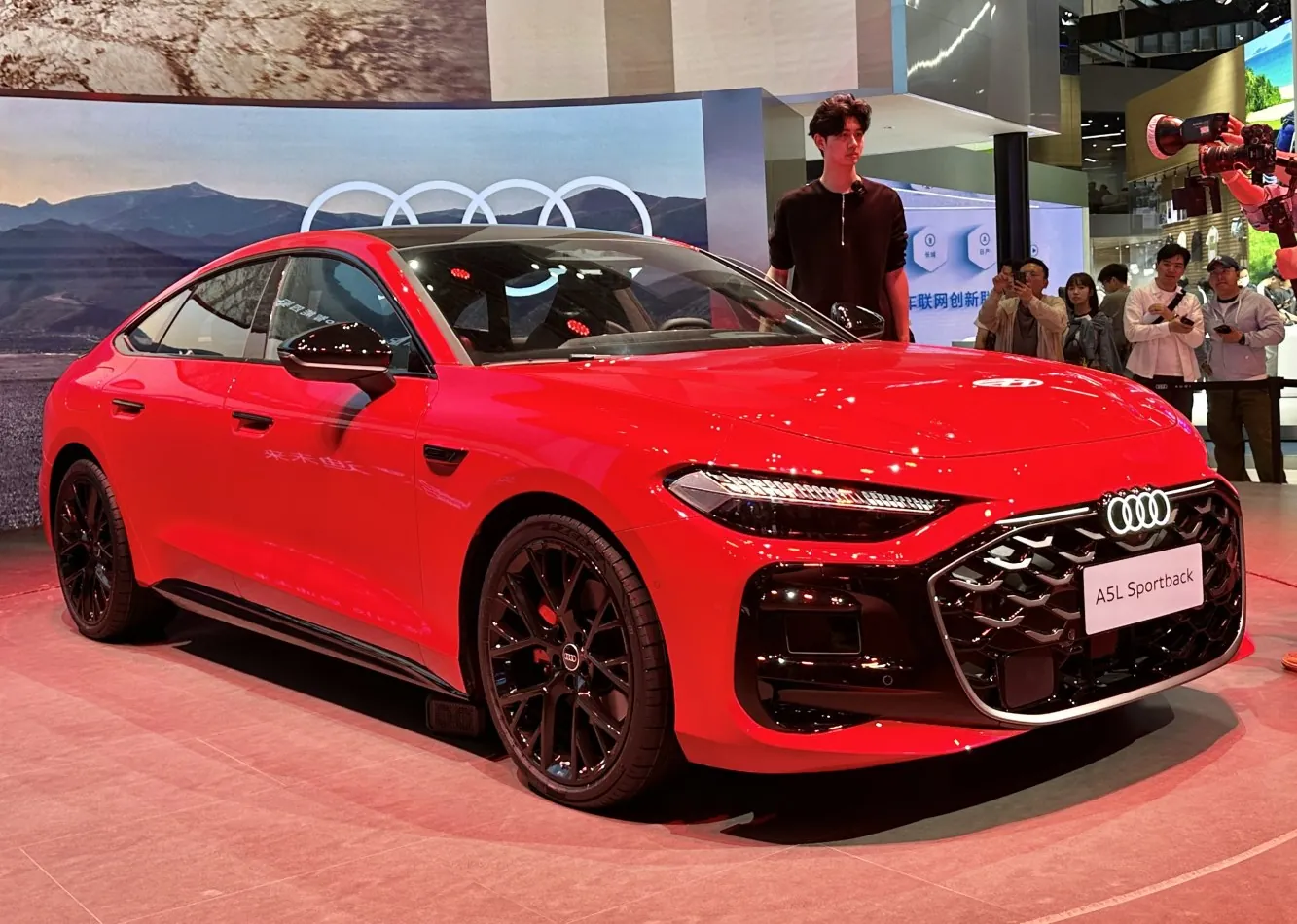 Audi A5L Sportback (B10)
