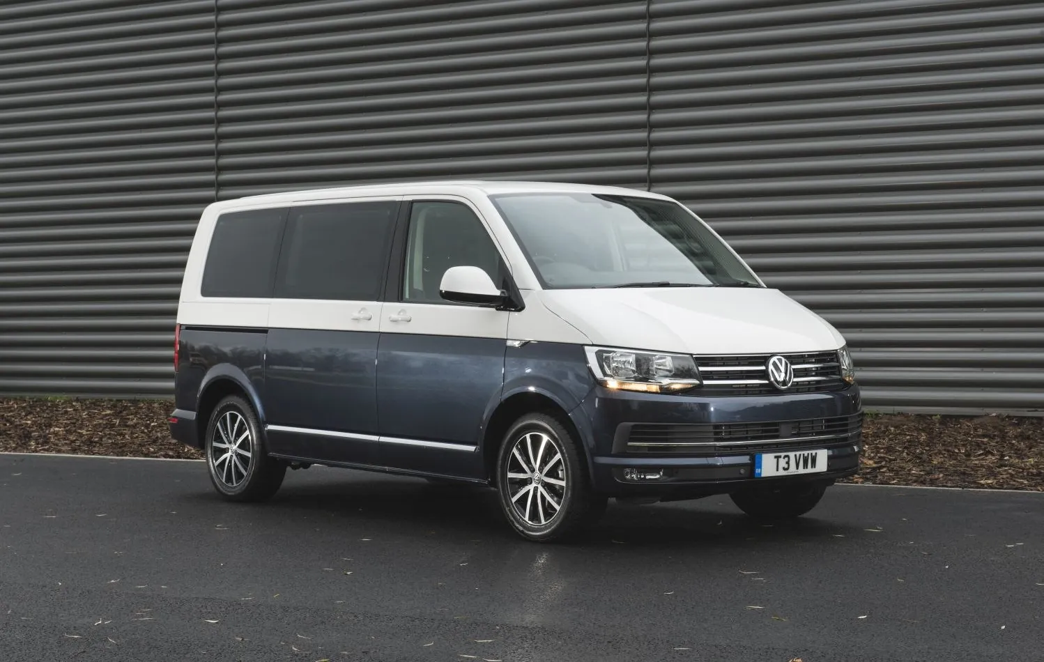 Volkswagen Caravelle (T6)