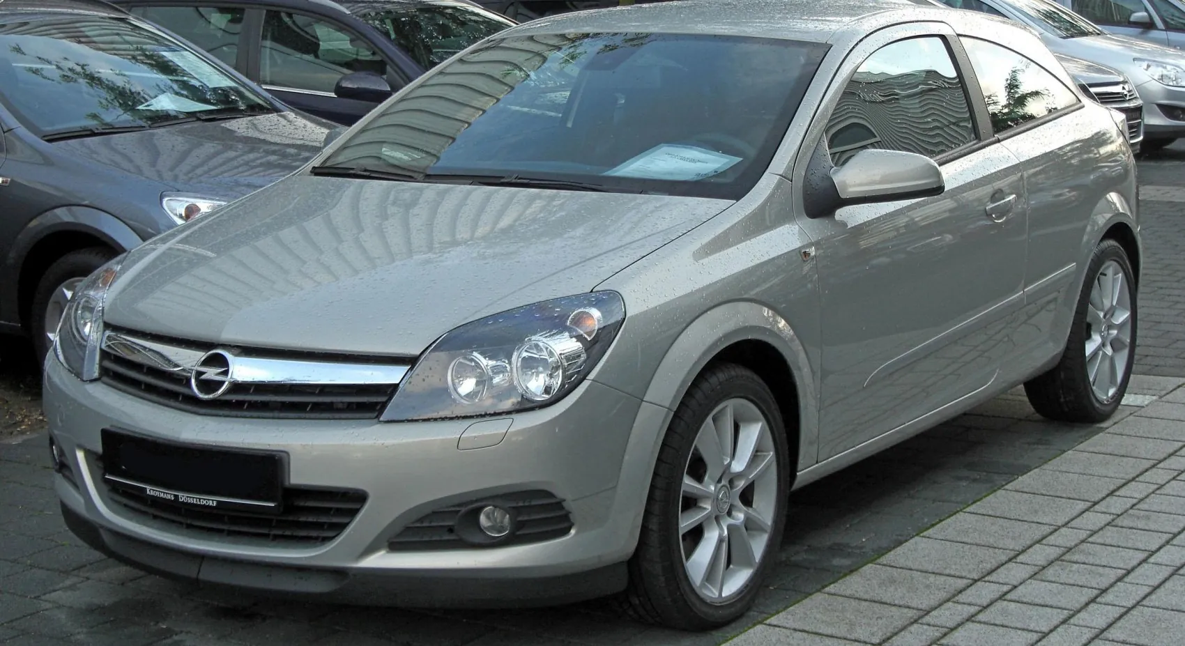 Opel Astra H GTC