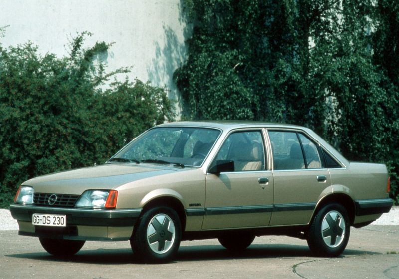 Opel Rekord E (facelift 1982)
