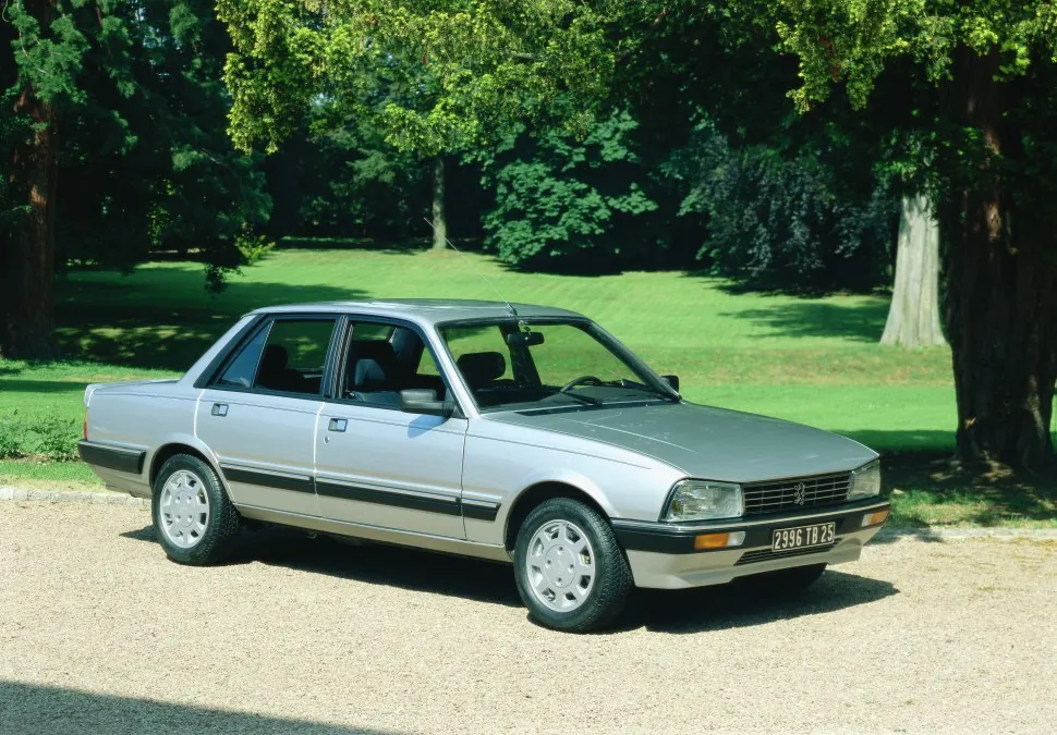 Peugeot 505 (551A)