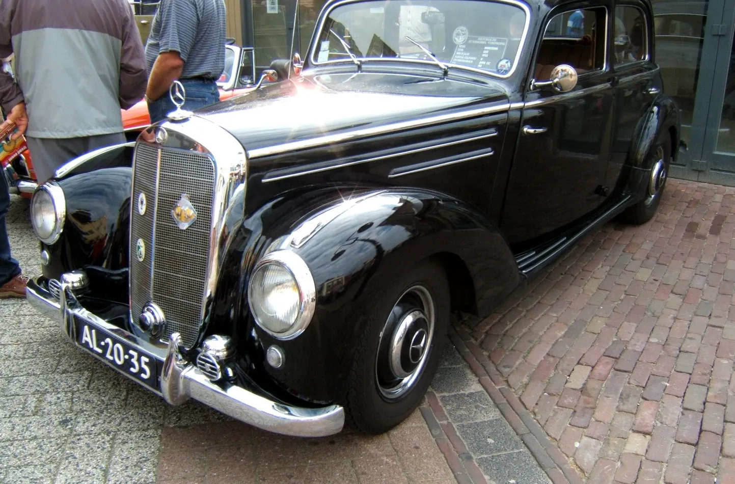 Mercedes-Benz W187 Sedan