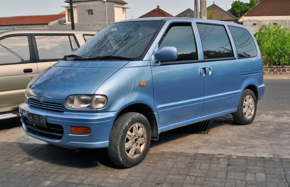 Nissan Serena (C23M)